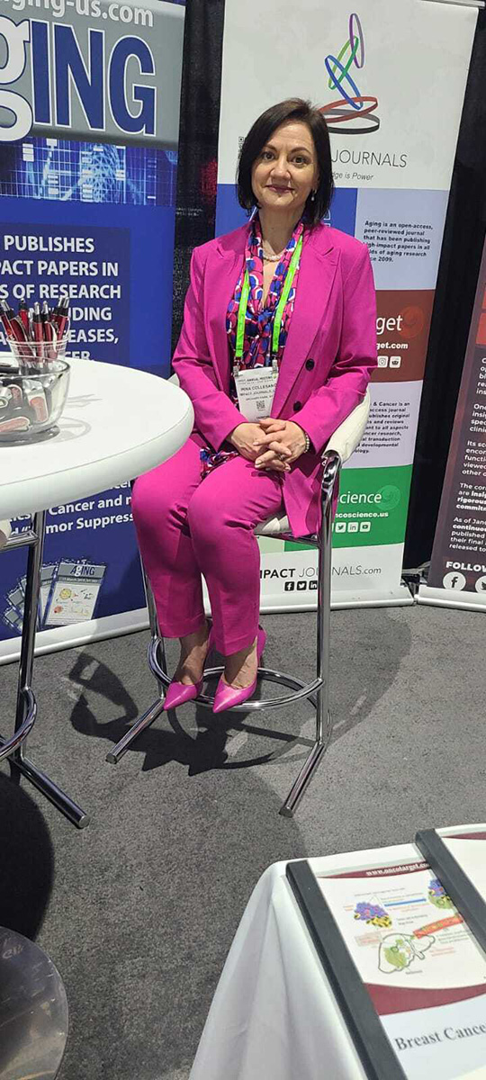 AACR 2024 Booth Photo Thumbnail 7